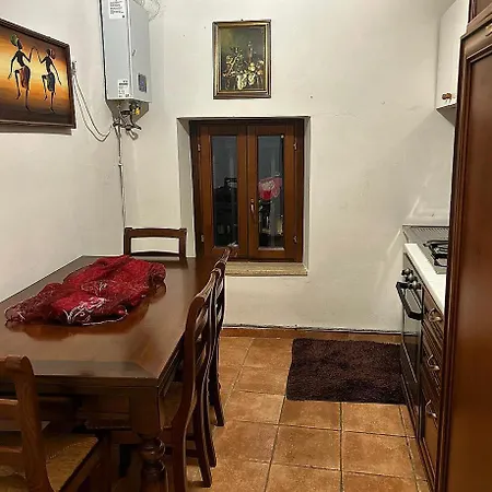 La Casa D Ju Nan Holiday home Bussi sul Tirino